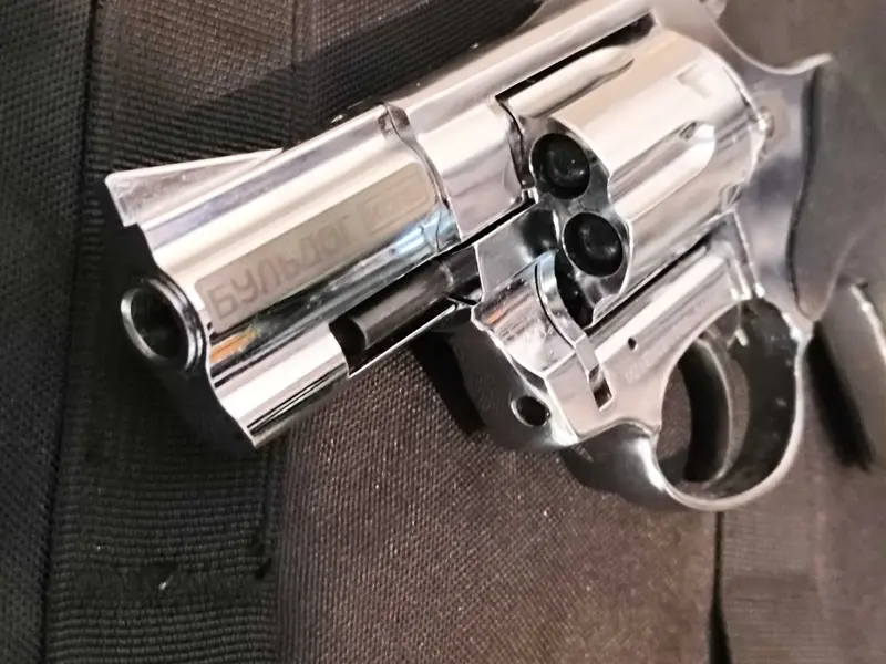 Револьвер Бульдог